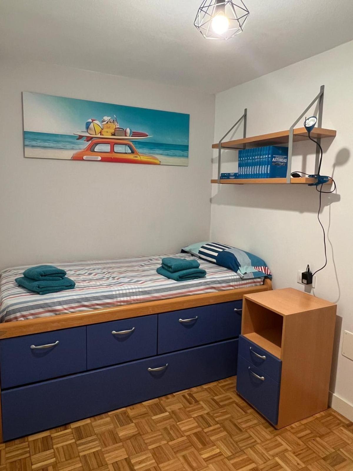 Piso Playa Gijon Apartment Room photo
